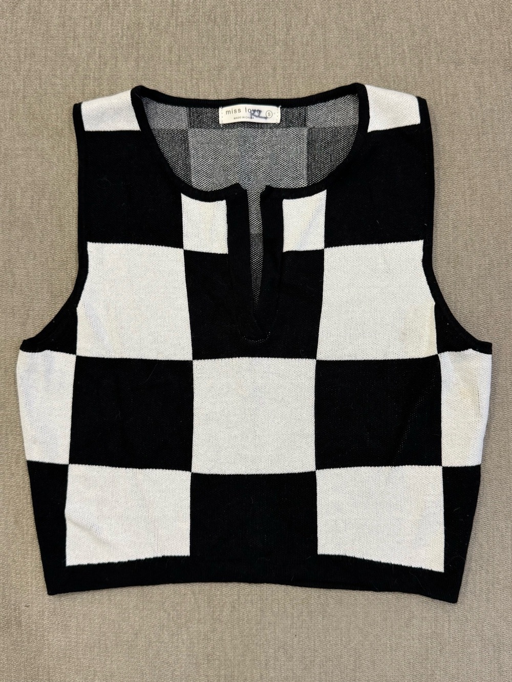 Black & White Checkerboard Knit Sleeveless Crop Top Size S